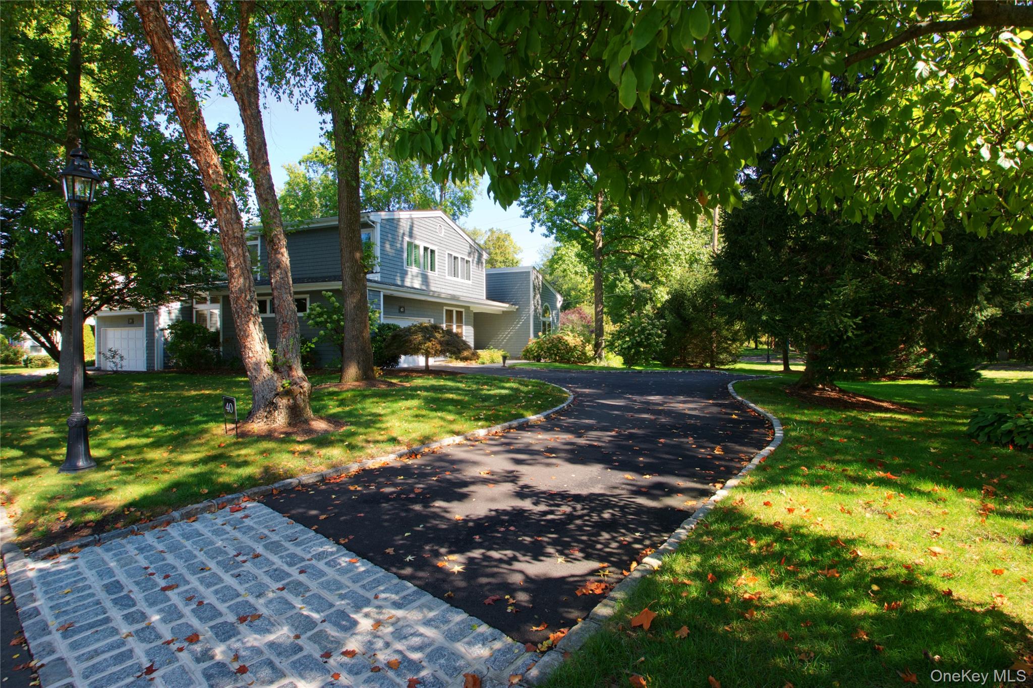 40 Tiffany Circle