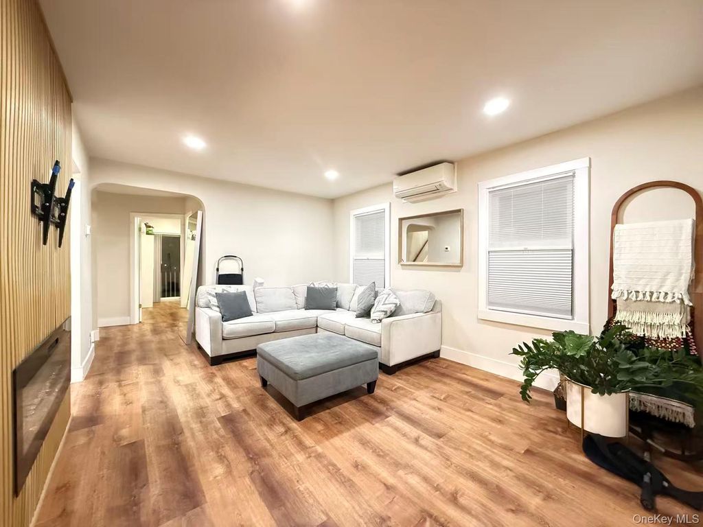 Photo of 55 Keller Street, Valley Stream, NY 11580 (MLS # 951894)