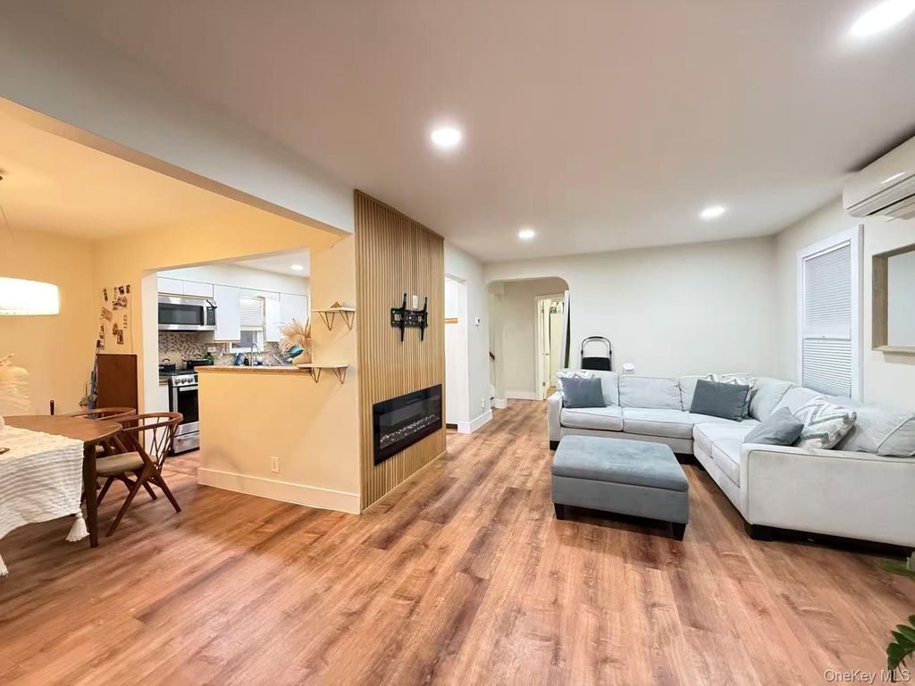 Photo of 55 Keller Street, Valley Stream, NY 11580 (MLS # 951894)