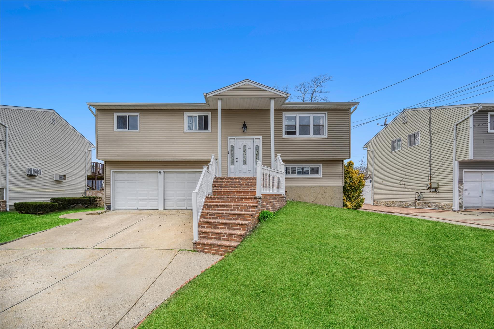 3 Ozone Place, Massapequa, New York image 1