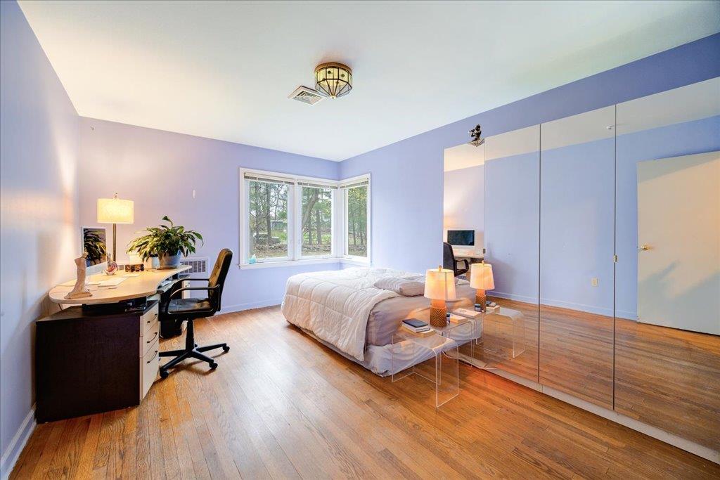 Newburgh, New York 12550, United States, 3 Bedrooms Bedrooms, ,2 BathroomsBathrooms,Residential,Active,110542