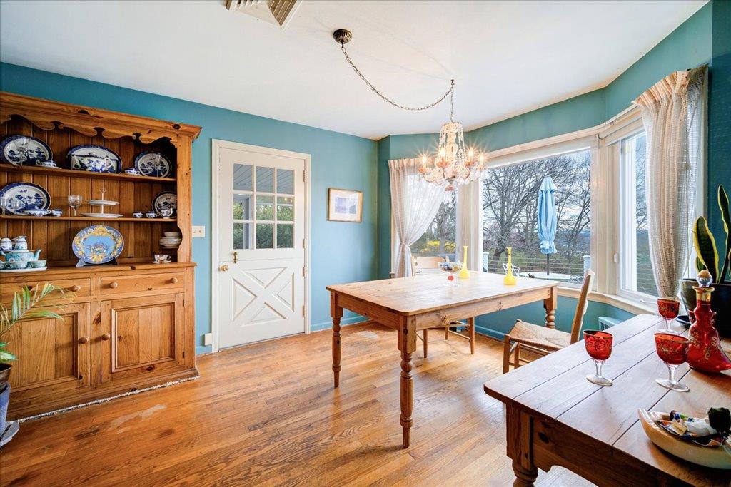 Newburgh, New York 12550, United States, 3 Bedrooms Bedrooms, ,2 BathroomsBathrooms,Residential,Active,110542