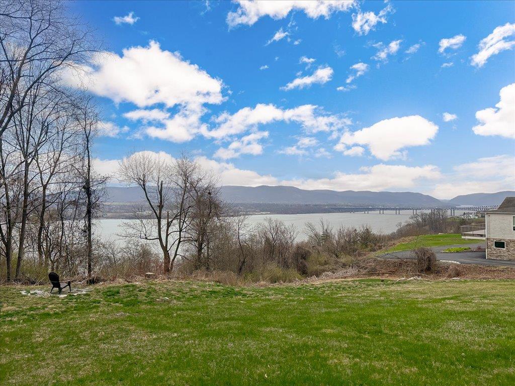 Newburgh, New York 12550, United States, 3 Bedrooms Bedrooms, ,2 BathroomsBathrooms,Residential,Active,110542