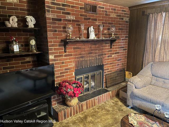 22 Ulster Avenue, Esopus, New York image 5