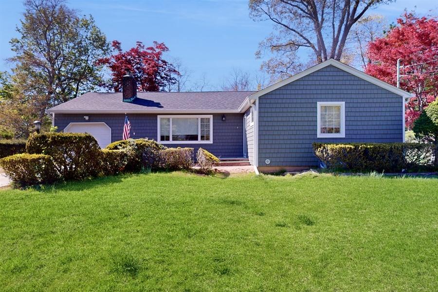 89 Christian Avenue, Stony Brook, New York image 3