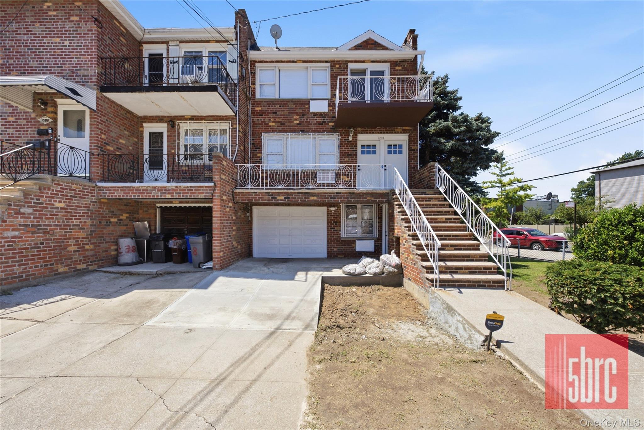 1204 E 72nd Street