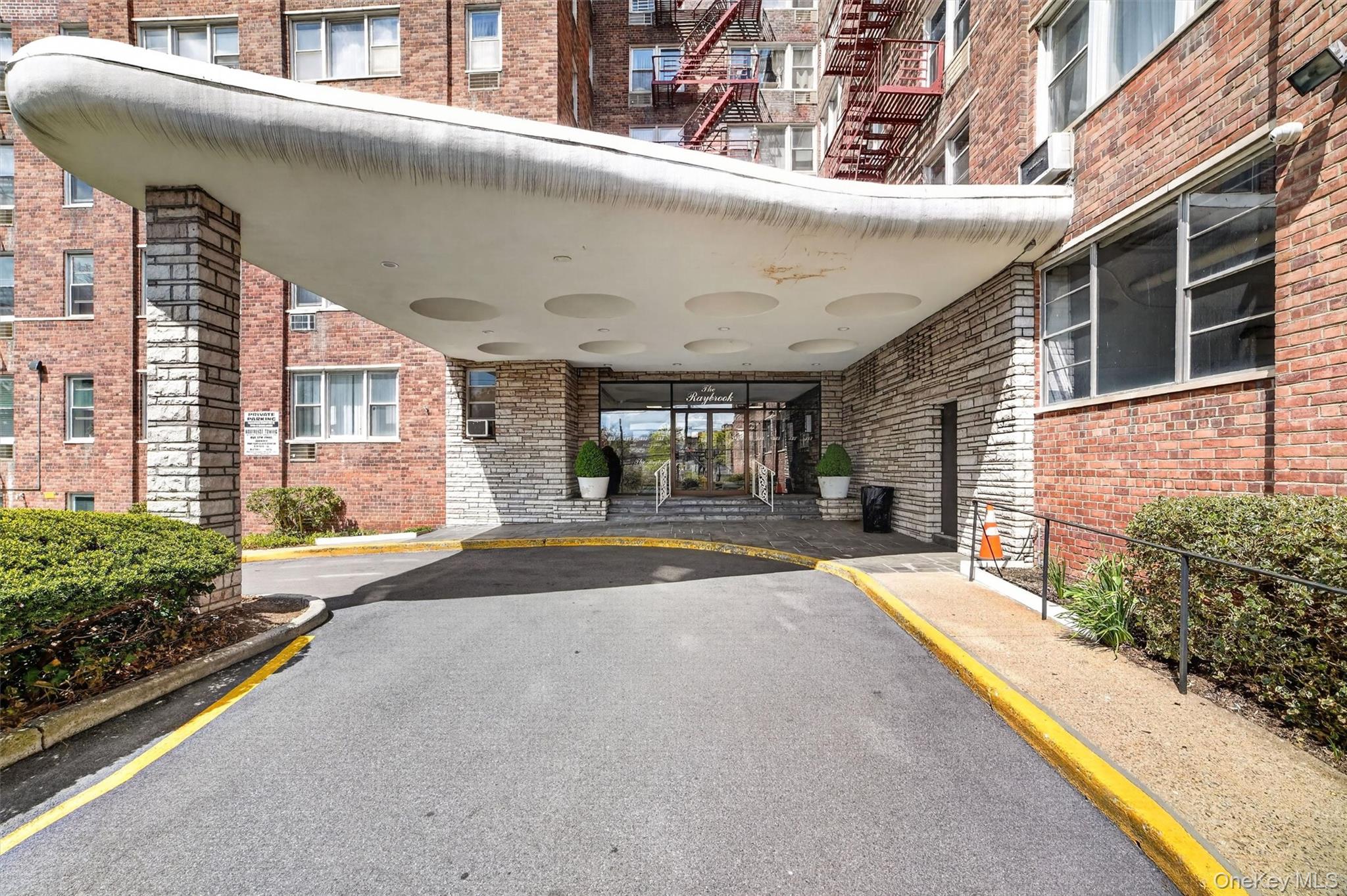 333 Bronx River Road 626