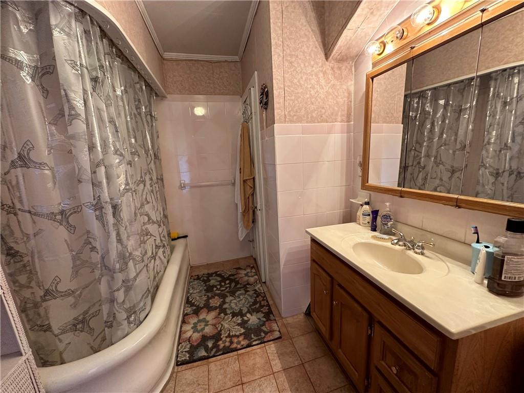 71 High Street, Monticello, New York image 16