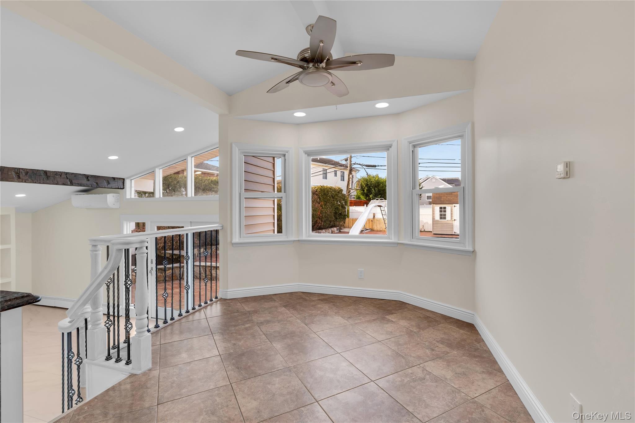 1554 Holiday Park Drive