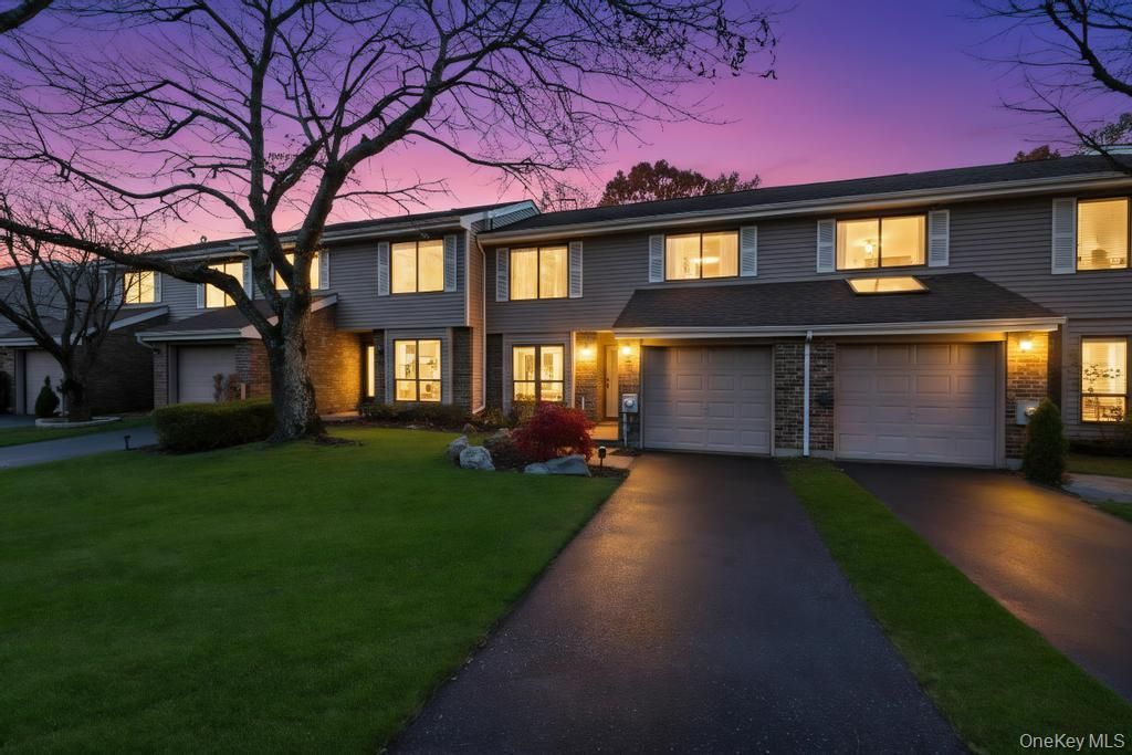 Photo of 173 North Lane, Smithtown, NY 11787 (MLS # 938942)