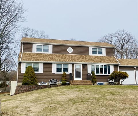 Apartment For Rent - 23 Grossman Street<br/> Melville, NY 11747