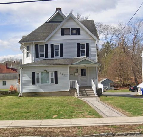 Multifamily For Sale - 121 Monhagen Avenue<br/> Middletown, NY 10940