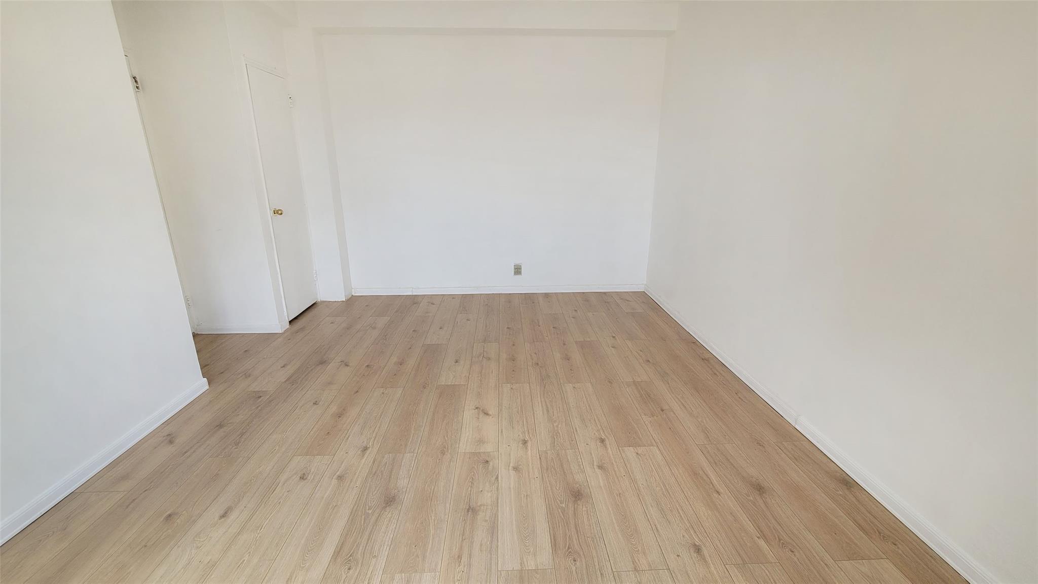 99-52 66rd Rd #3T, Rego Park, New York image 8