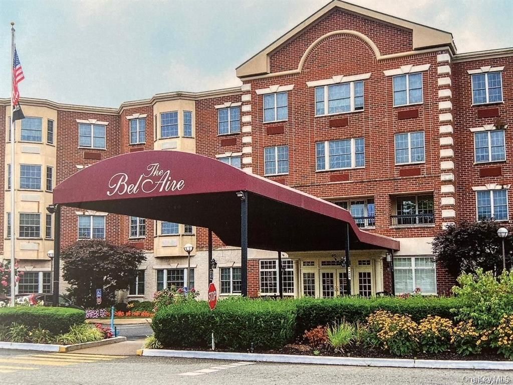 Photo of 50 Merrick Avenue #120, East Meadow, NY 11554 (MLS # 956949)