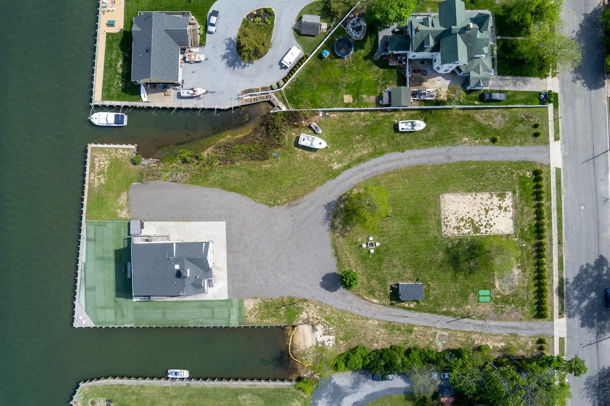 200 Lot B Clocks Boulevard, Massapequa, New York image 1