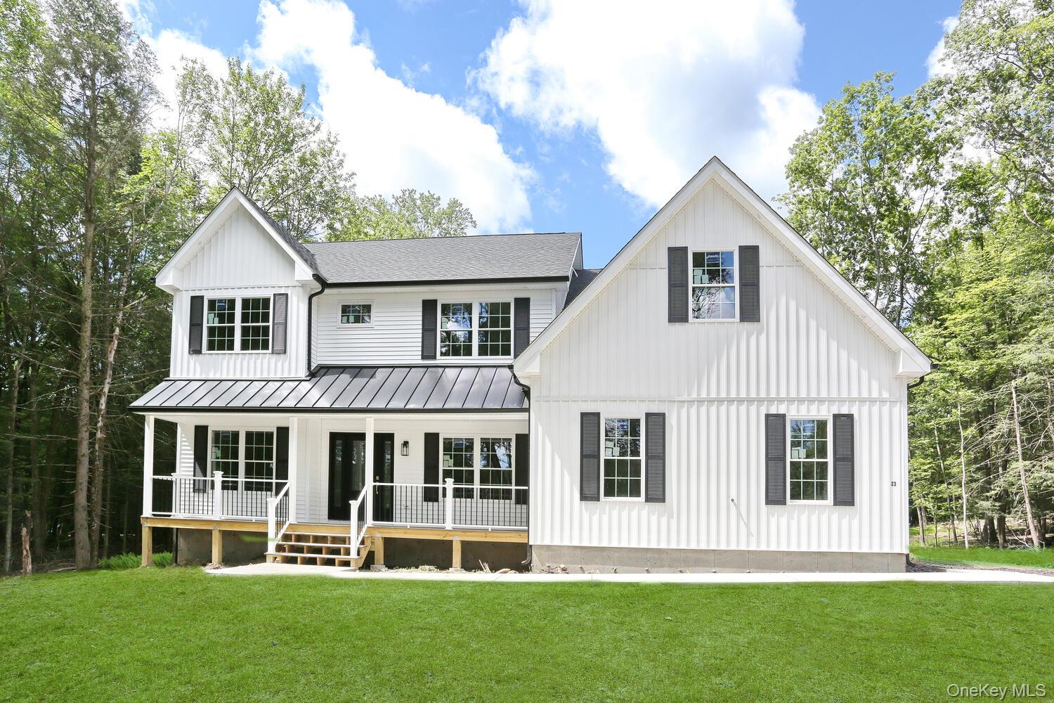 23 Forest Hills Lane