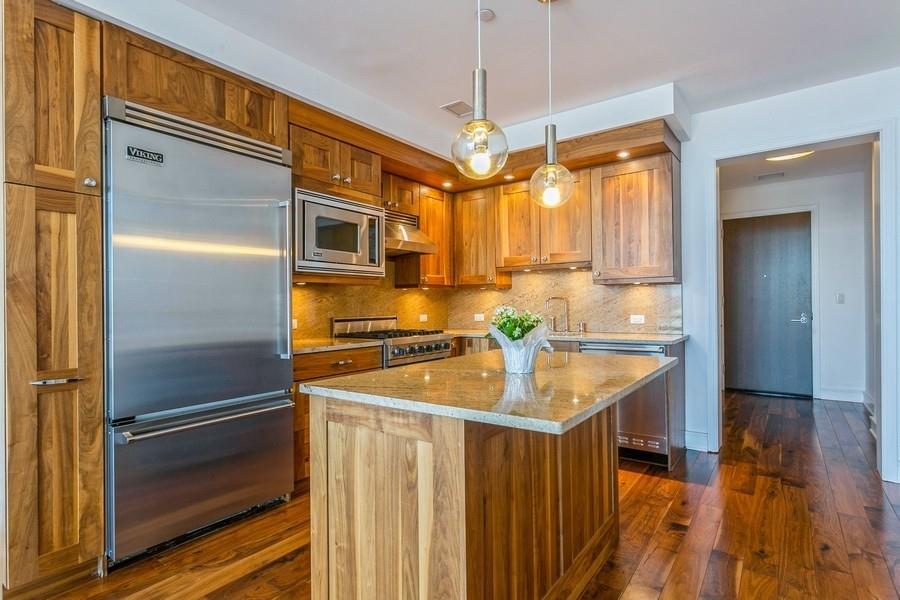 5 Renaissance Square 18B