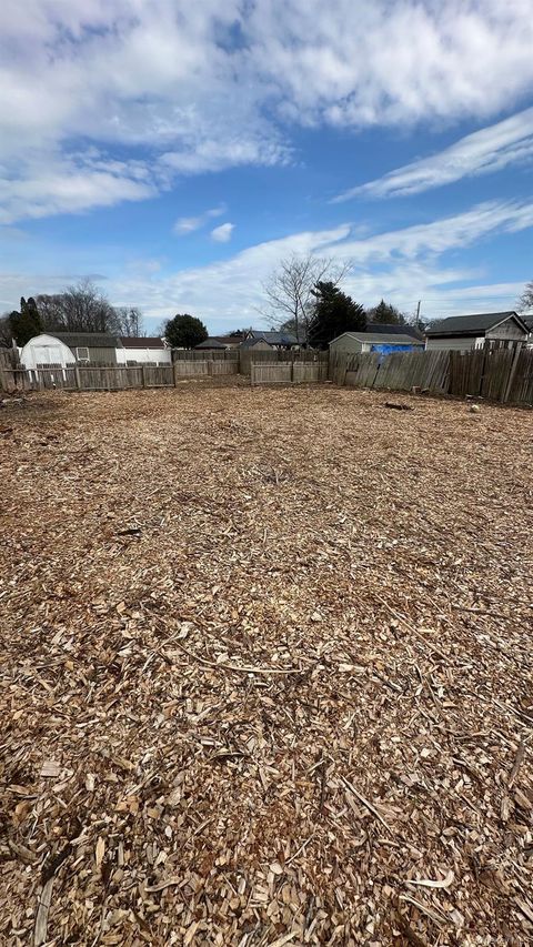 Feustal Street Lindenhurst NY 11757