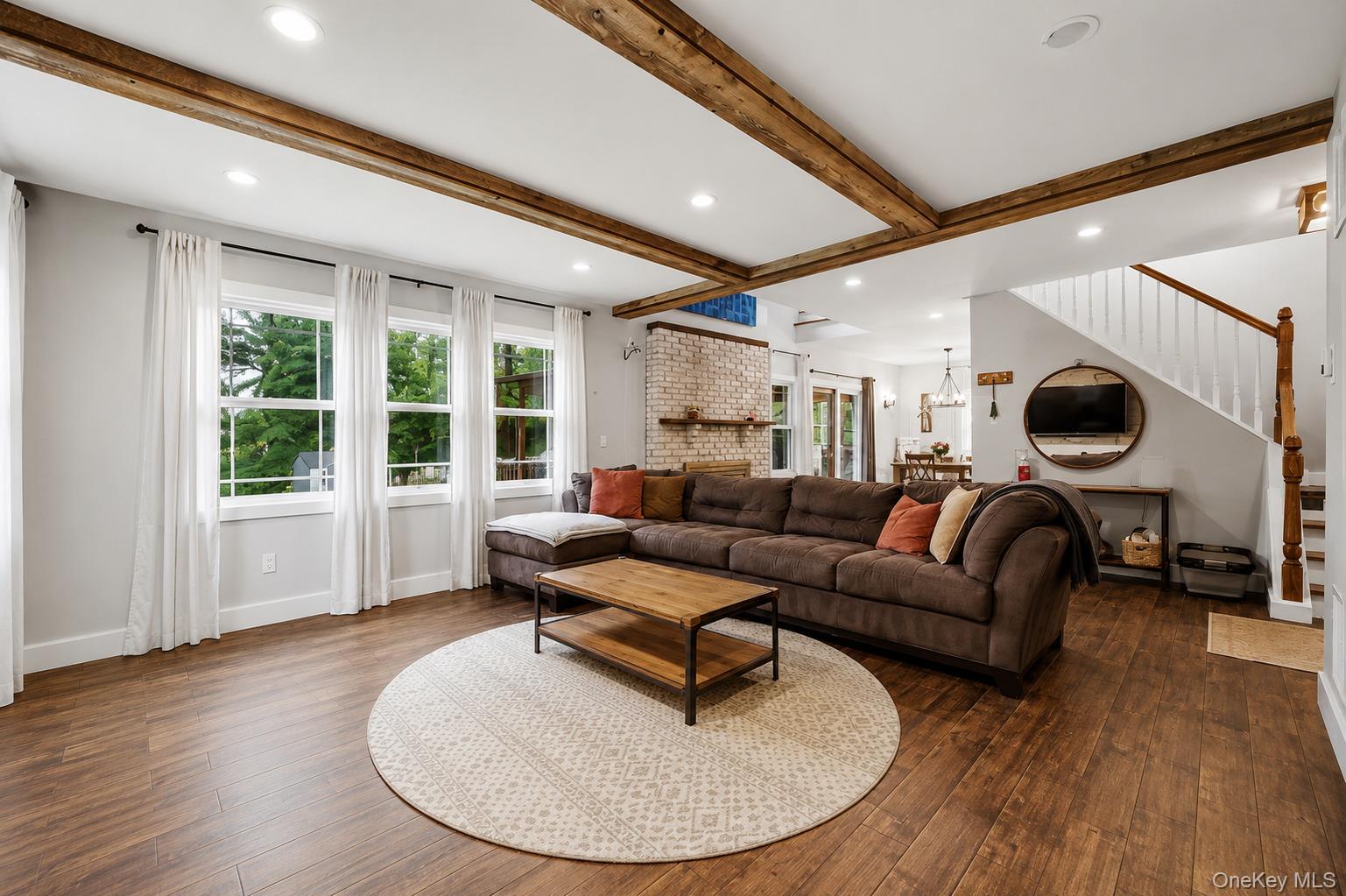 5 Tryon Circle