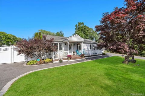 Homes For Sale - 115 Dahlia Drive<br/> Mastic Beach, NY 11951