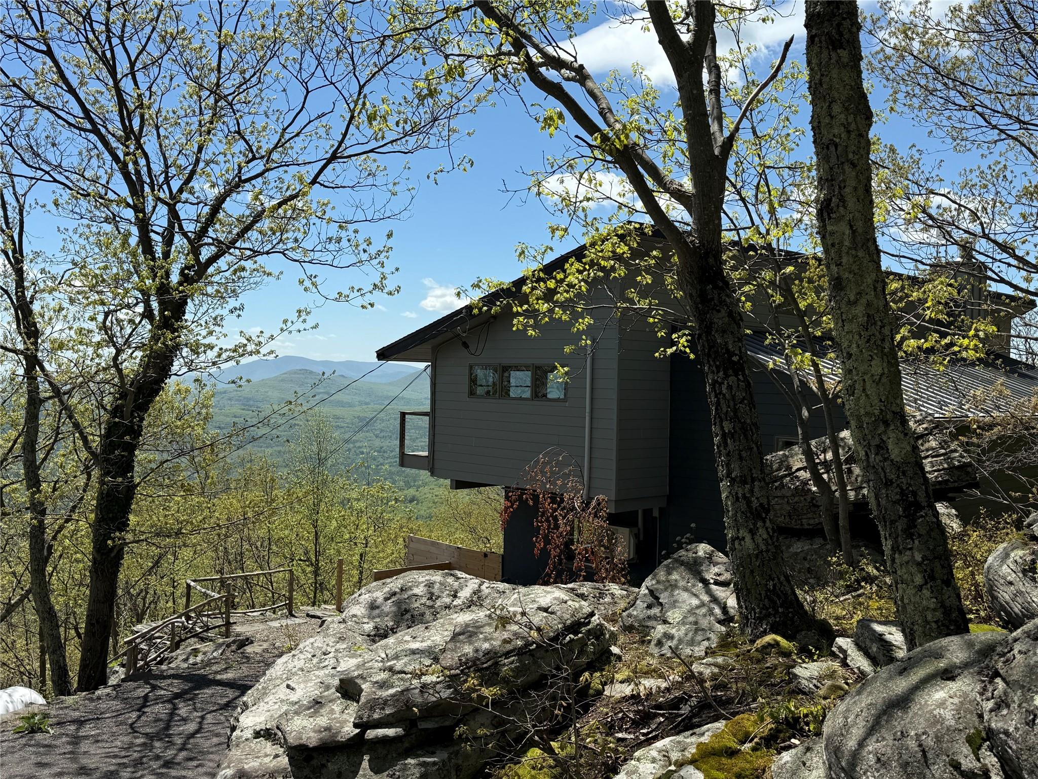 299 California Quarry Road, Woodstock, New York image 32