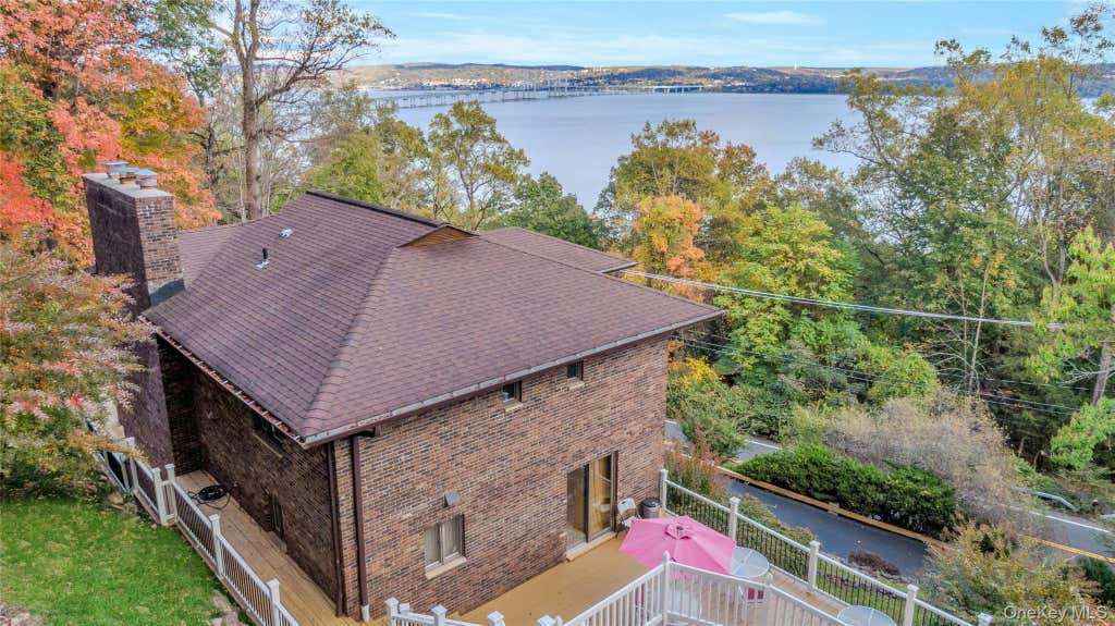 Photo of 908 Route 9W S, Nyack, NY 10960 (MLS # 1027095)