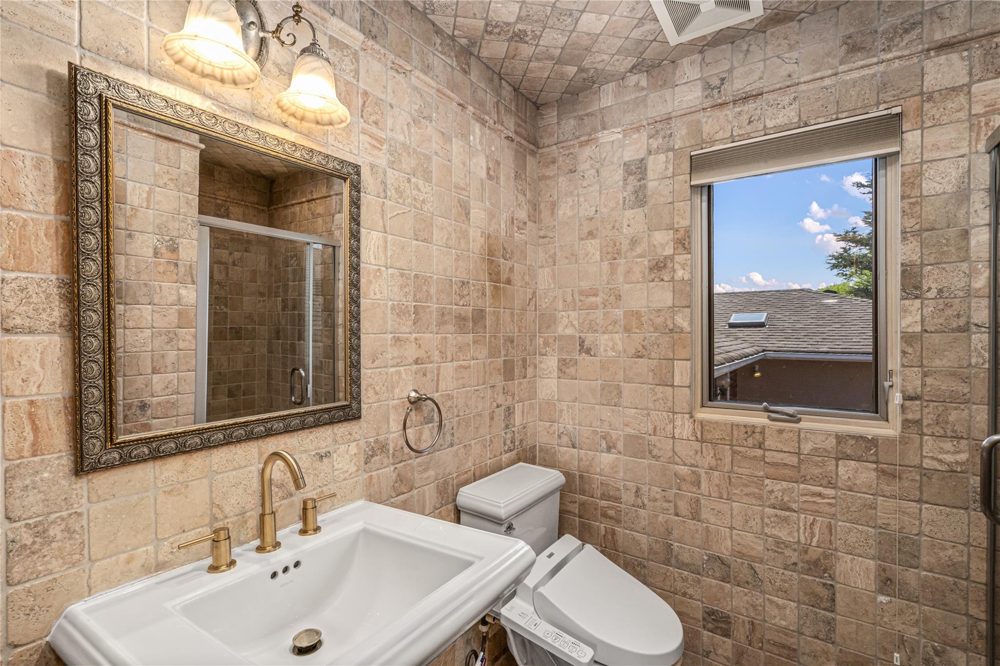 15 Post Lane, Bay Shore, New York image 36