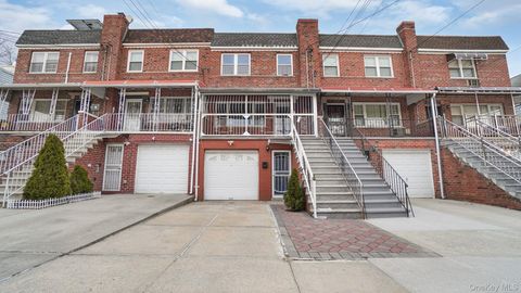 2524 Radcliff Avenue Bronx NY 10469