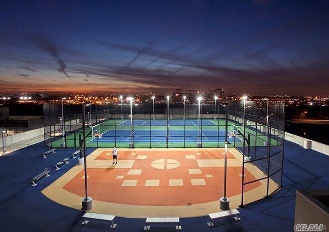 40-28 College Point Blvd 1605