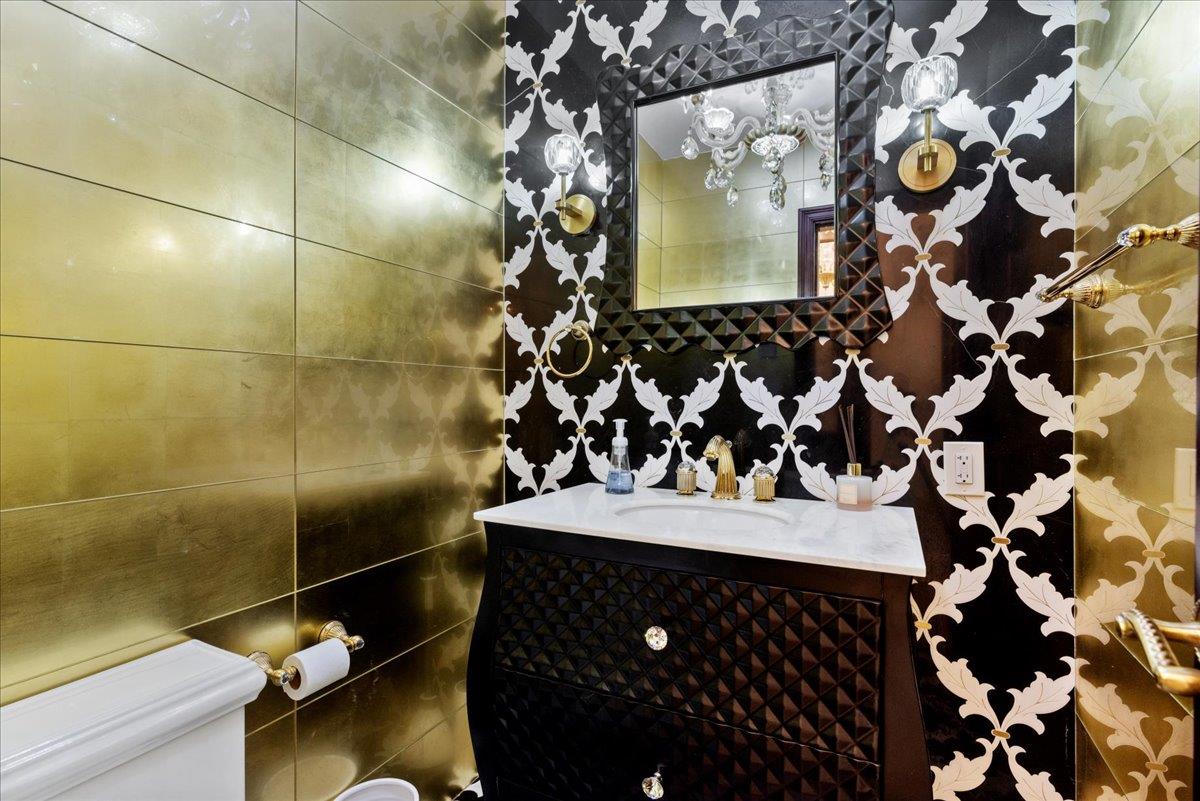 157-03 9th Avenue, Beechhurst, New York image 21