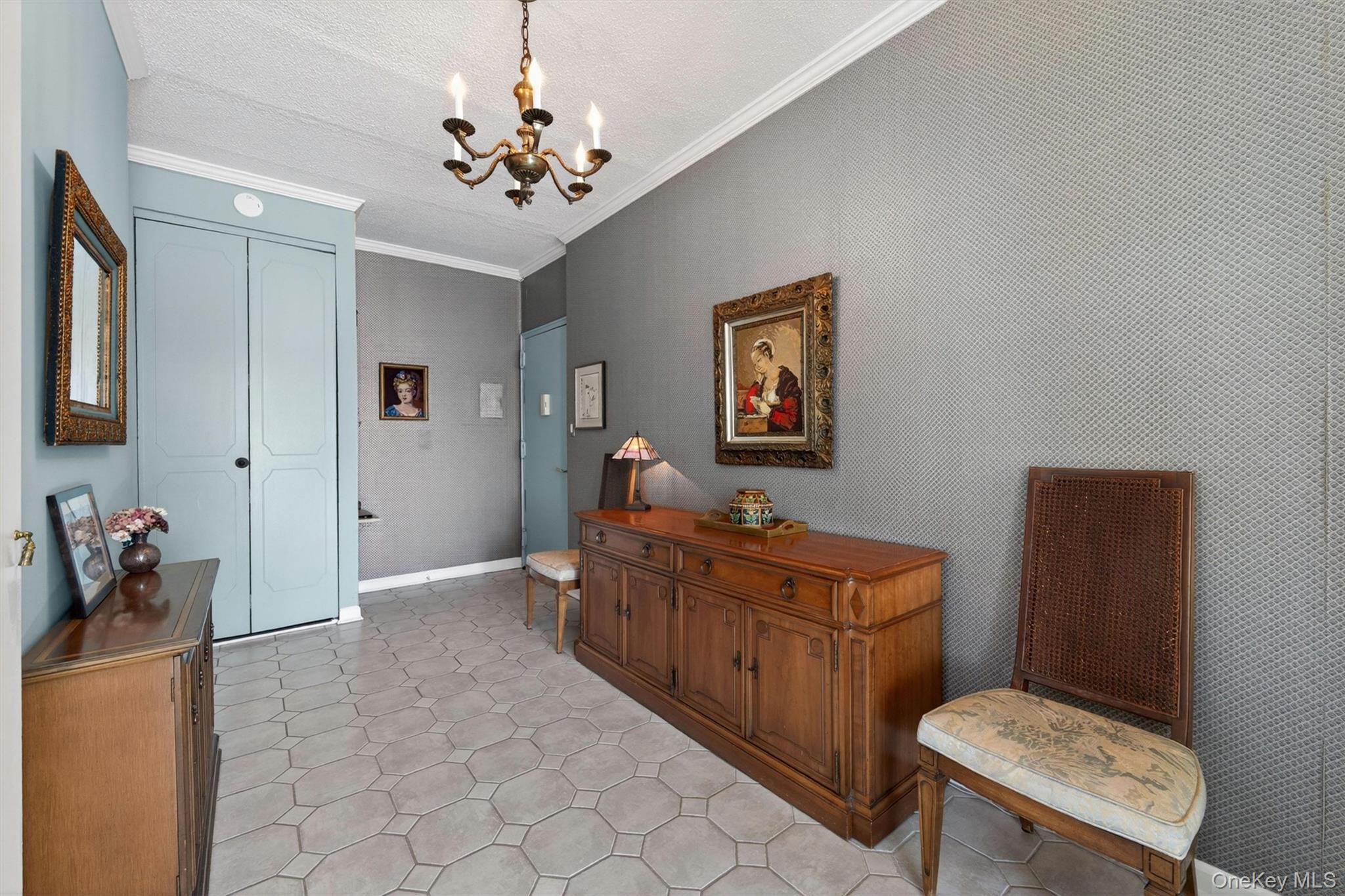 16 Rockledge Avenue 6D-2
