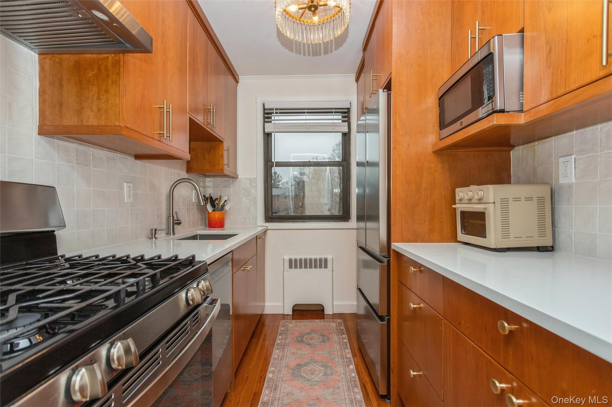 154 Martling Avenue 5-J6