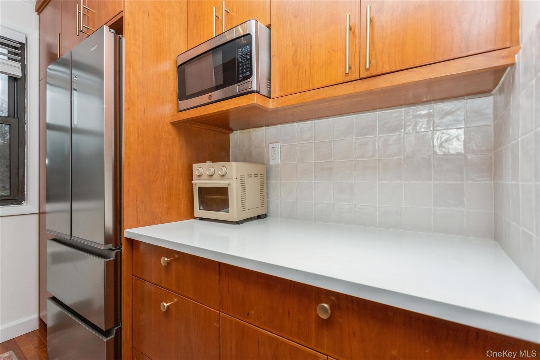 154 Martling Avenue 5-J6