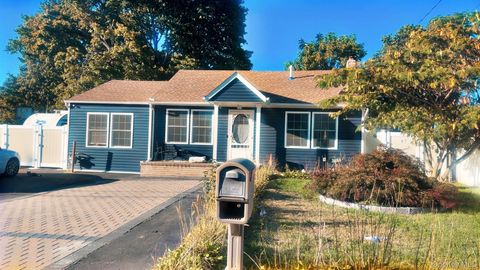 Photo of 82 Saint Peters Drive, Brentwood, NY 11717 (MLS # 923099)