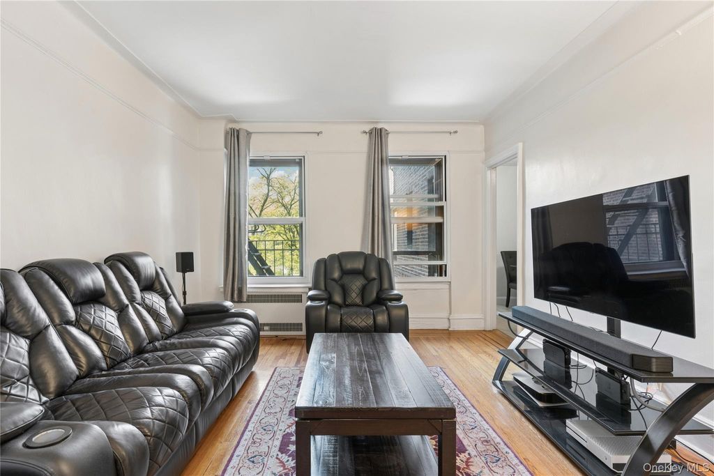 Photo of 73-20 Austin Street #3O, Forest Hills, NY 11375 (MLS # 995831)