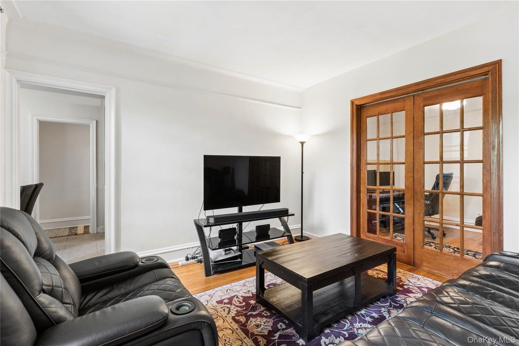 Photo of 73-20 Austin Street #3O, Forest Hills, NY 11375 (MLS # 995831)
