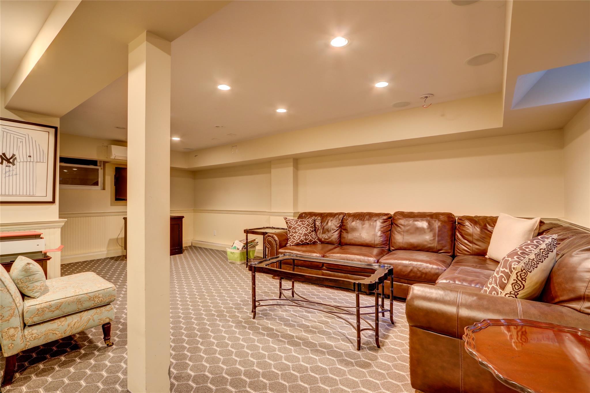 16 Warwick Road, Rockville Centre, New York image 20
