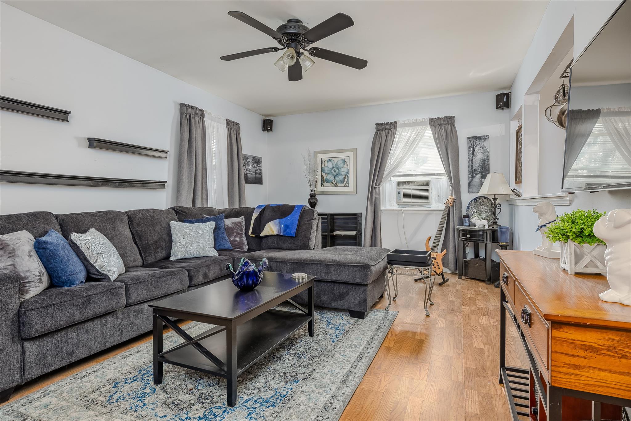 9 Jerusalem Hollow Road, Manorville, New York image 4