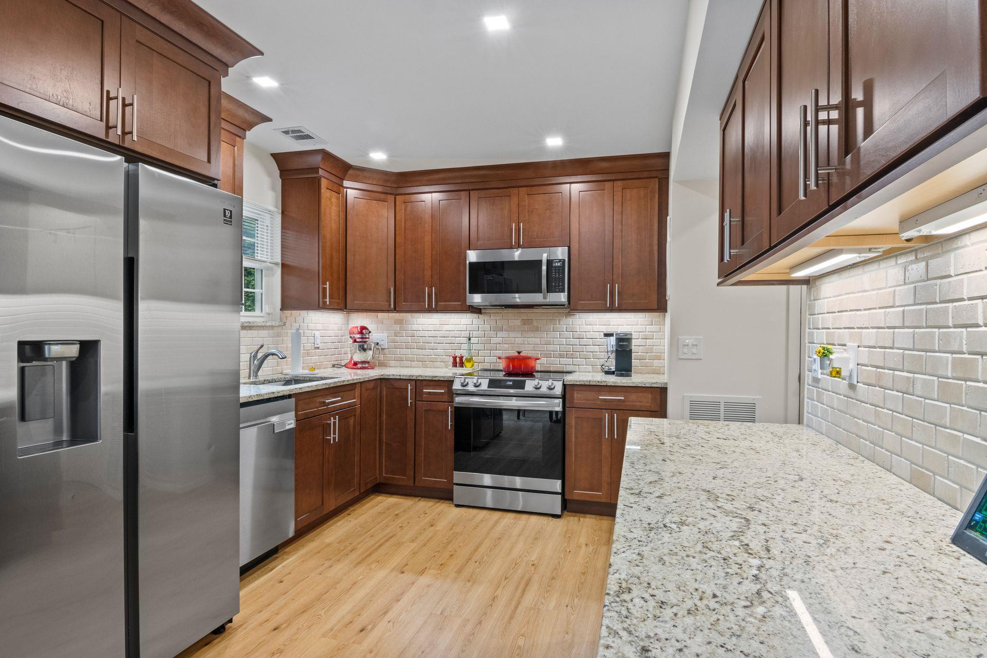 12 Franklin Commons, Yaphank, New York image 15