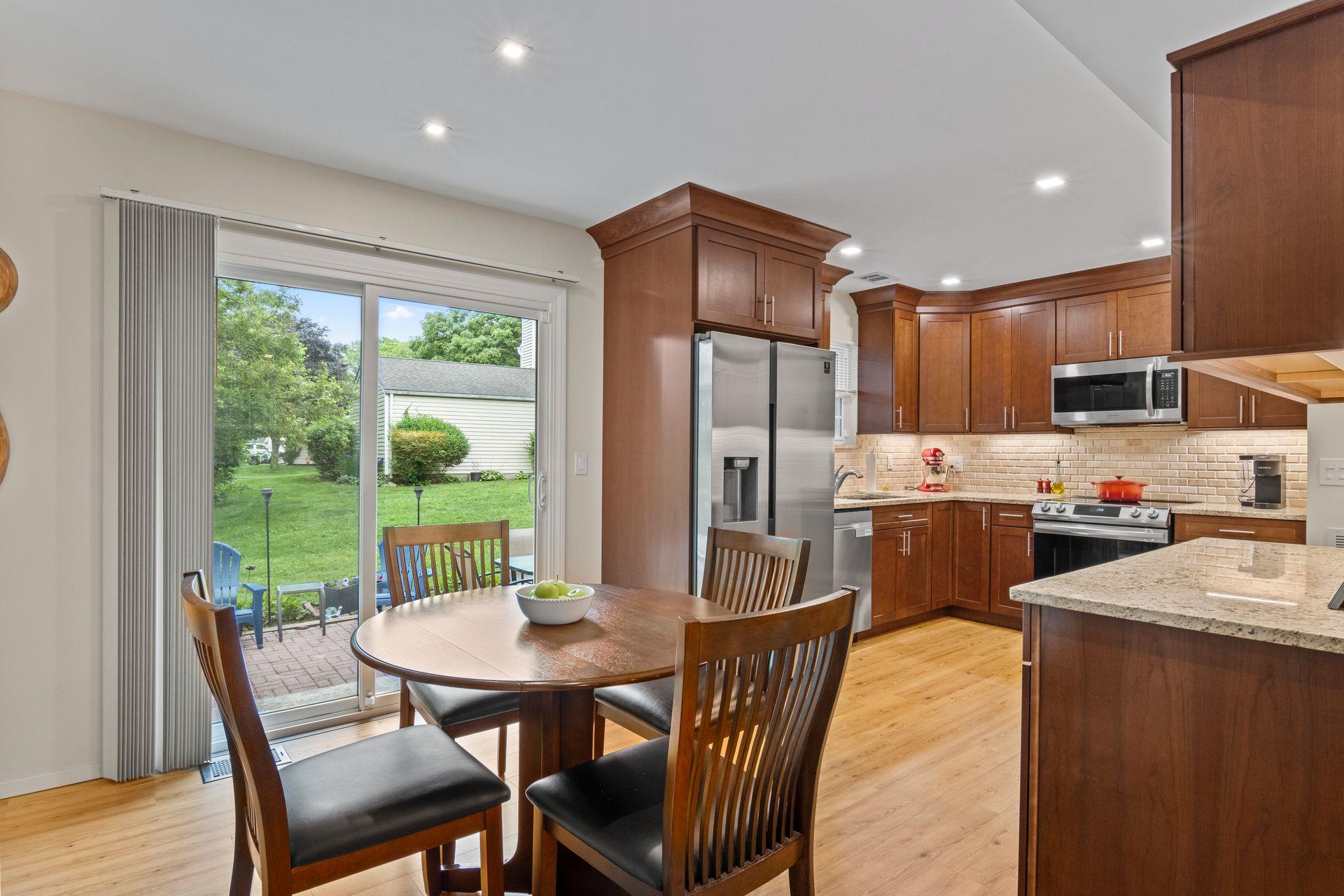 12 Franklin Commons, Yaphank, New York image 10