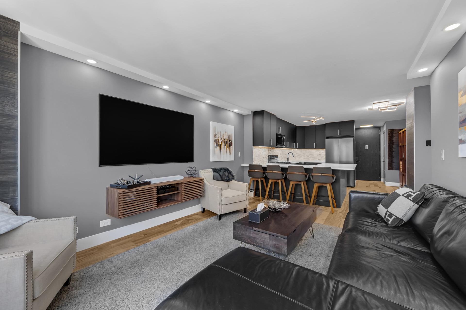 345 E 93rd Street 25AK