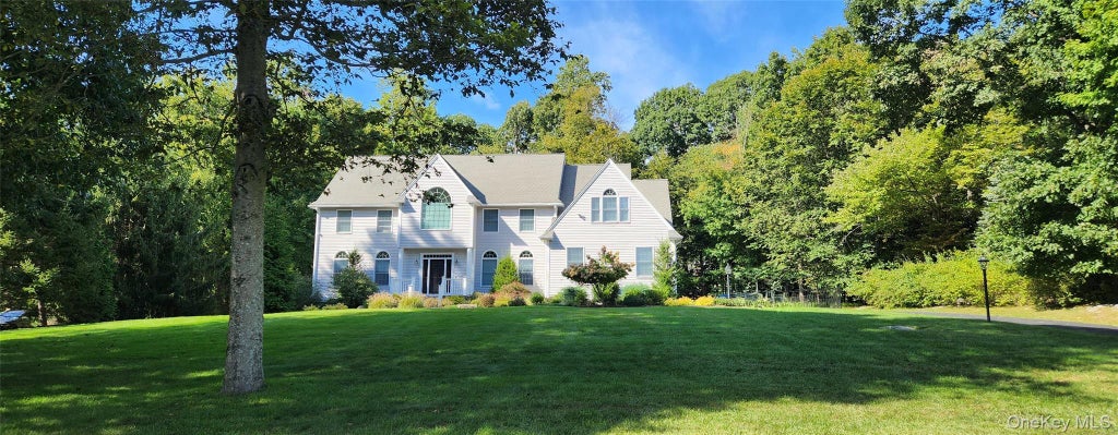 Photo of 56 Londonderry Lane, Somers, NY 10589 (MLS # 1057223)