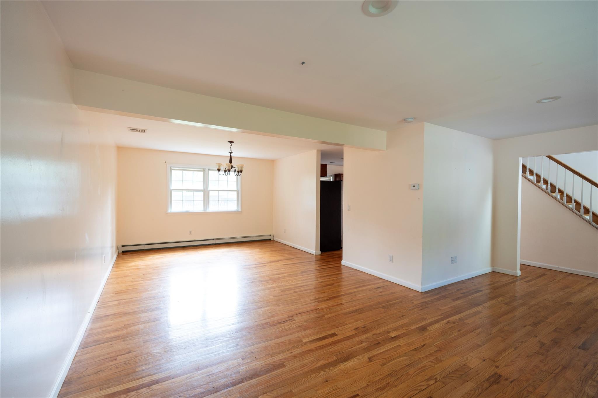 21 Pine Cone Street, Middle Island, New York image 2