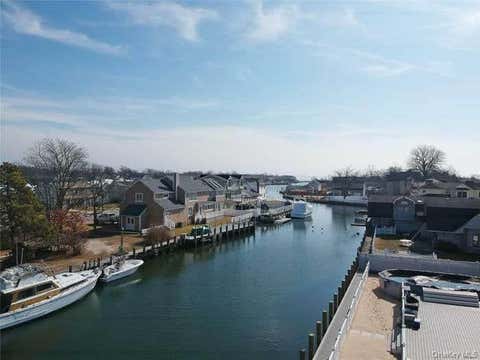 Homes For Sale - 370 Clocks Boulevard<br/> Massapequa, NY 11758