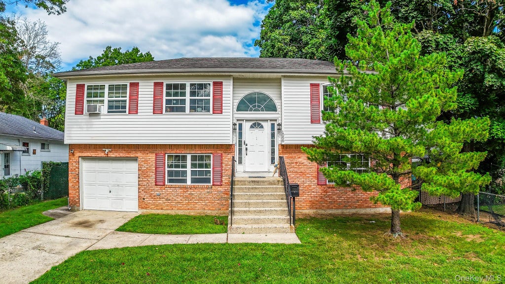 Photo of 1056 Arthur Street, Uniondale, NY 11553 (MLS # 1052934)