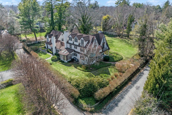 3 WINCOMA DR, HALESITE, NY 11743 - Image 31bf45ea6dbf568069d7d1ef41c3da40/92430951