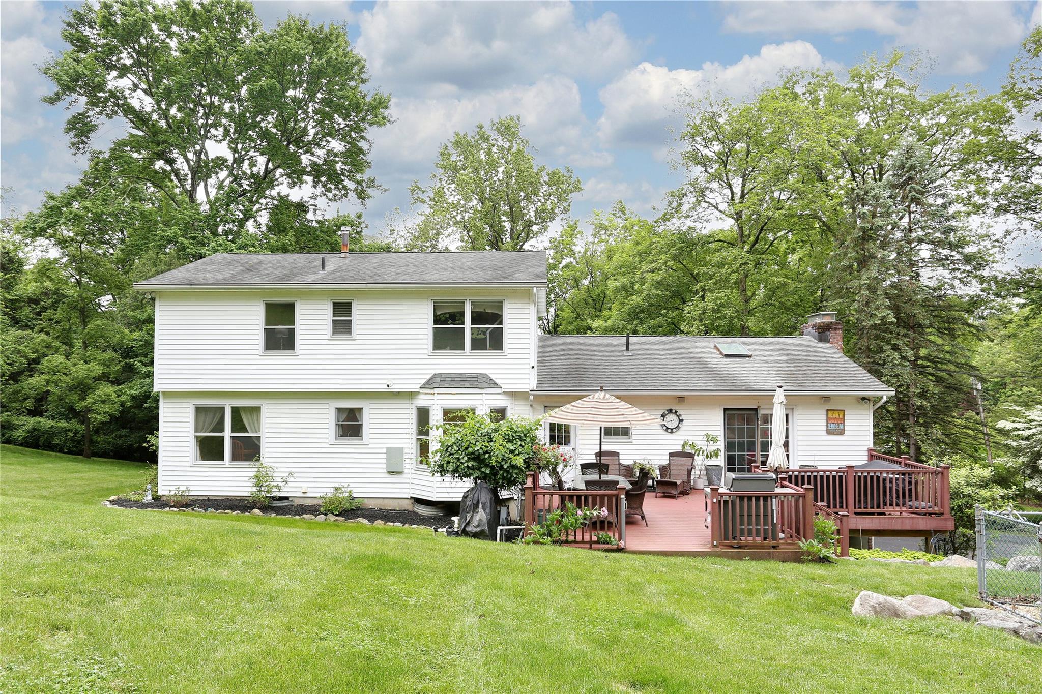 285 Willow Grove Road, Stony Point, New York image 29