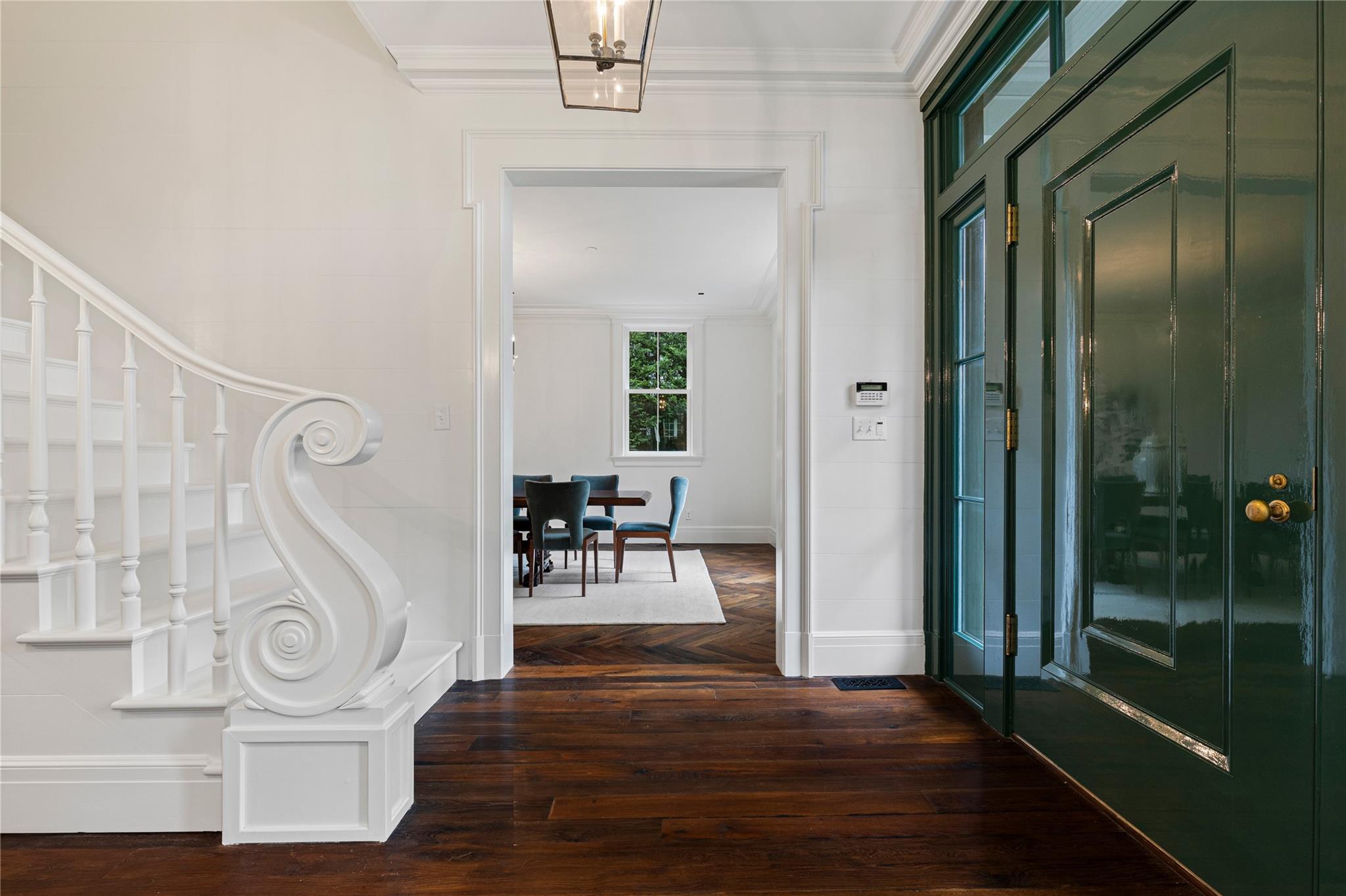 590 Forest Avenue, Rye, New York image 2