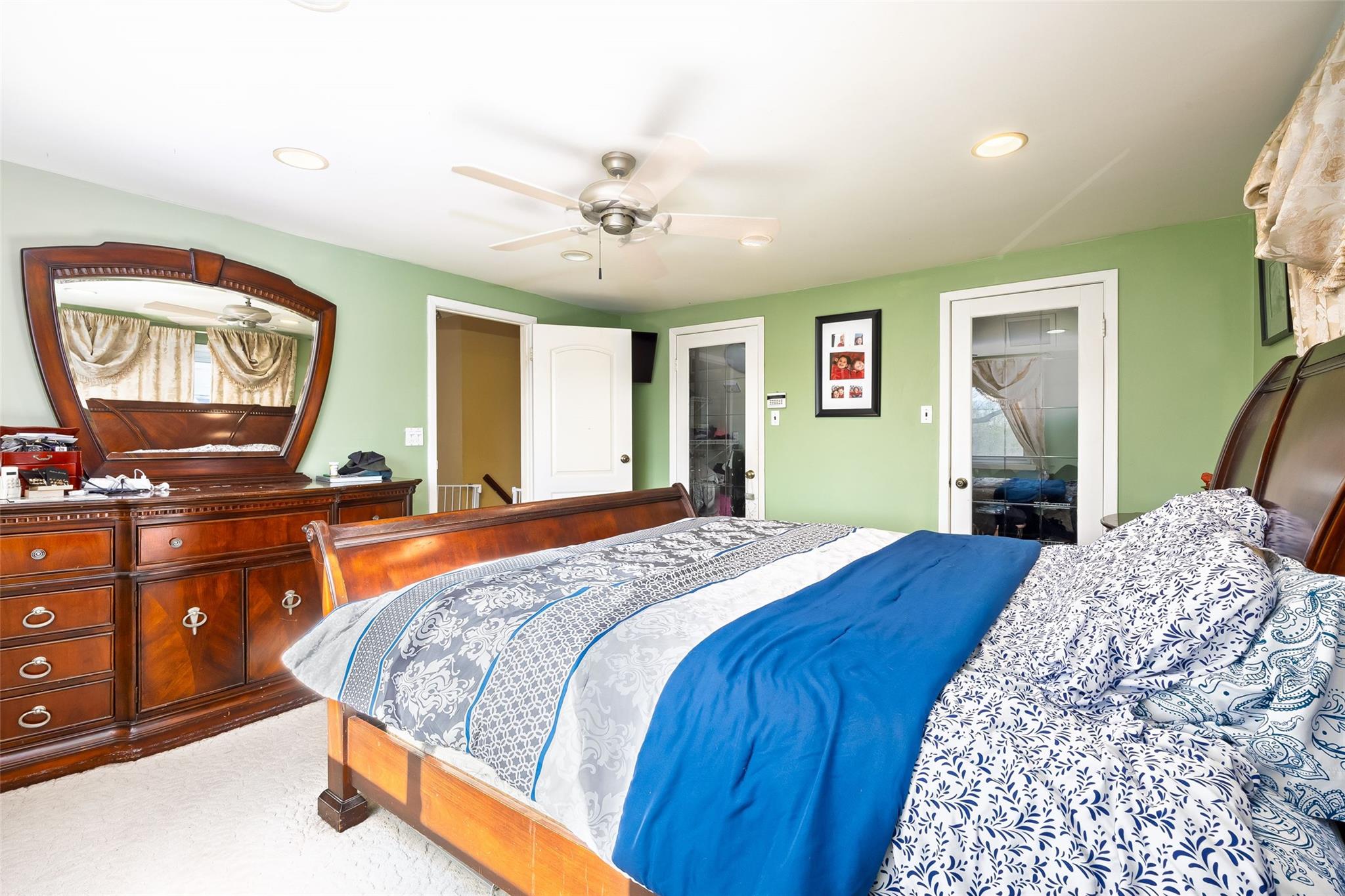 16 Ocean Avenue, Bellmore, New York image 13