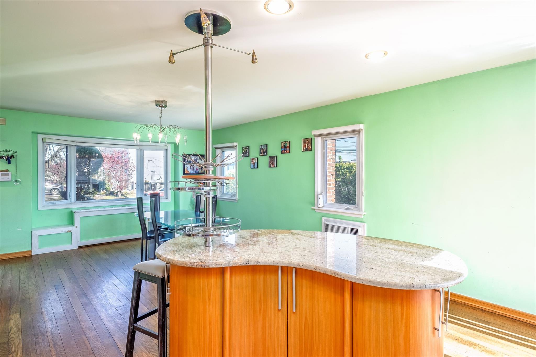 16 Ocean Avenue, Bellmore, New York image 6